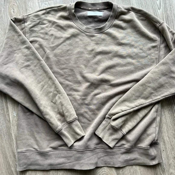 Aritzia Matching Set - Picture 2 of 3